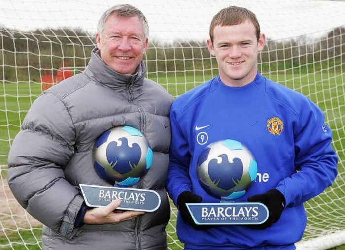 Thầy trò Sir Alex & Wayne Rooney cùng nhau đoạt giải thưởng HLV & Cầu thủ của tháng 3/2006.